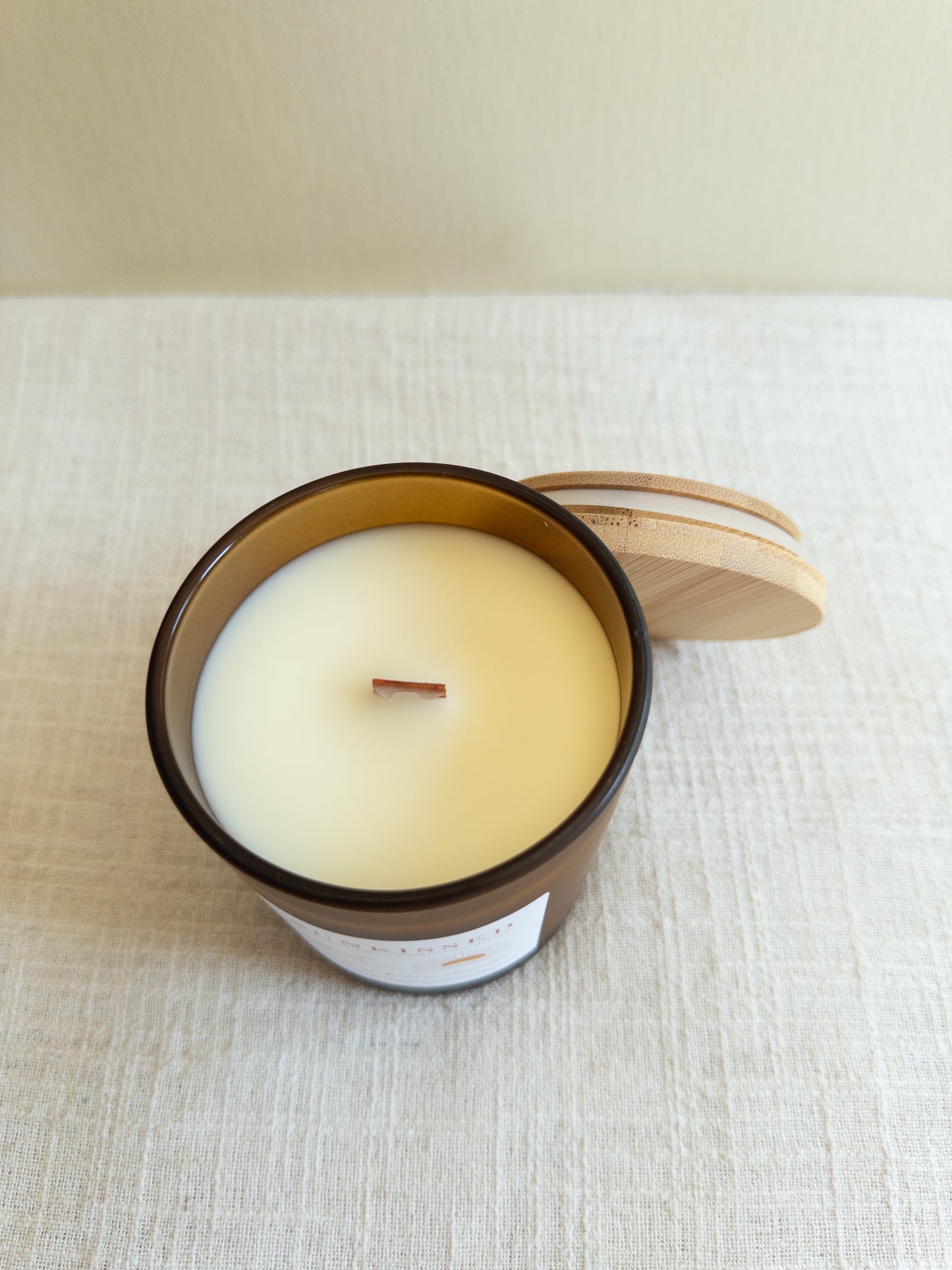 Sunkissed Coconut Beeswax Candle – Bergamot, Orange Blossom & Sandalwood